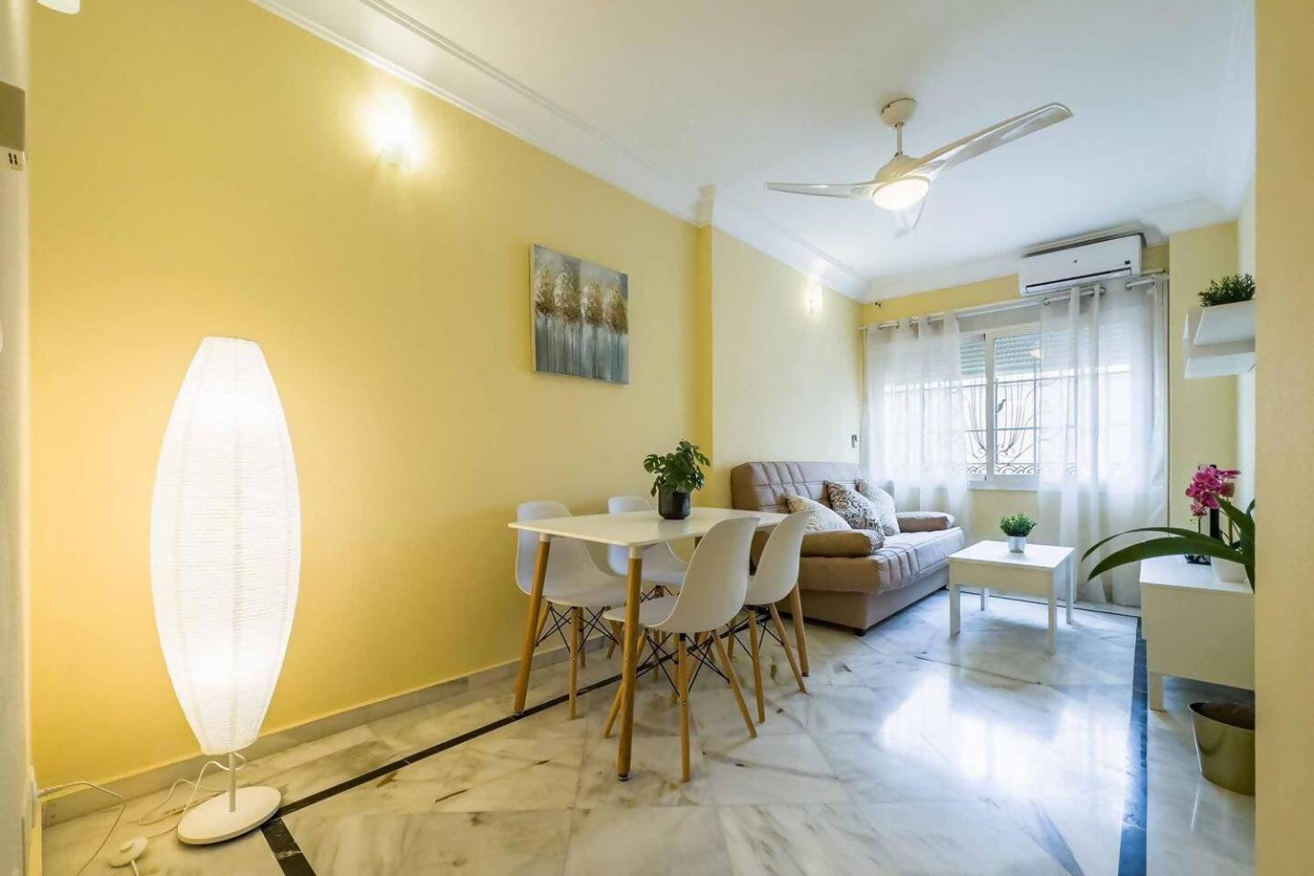Cyv Centrally Located 1 Bed 1 Bath Near The Beach フエンヒロラ エクステリア 写真